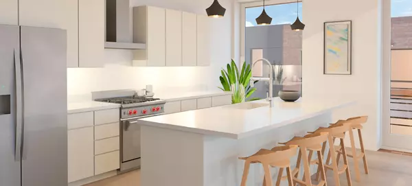 Portland, ME 04101,383 Commercial ST #702