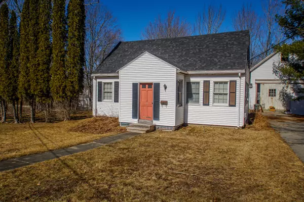 Machias, ME 04654,42 Elm ST