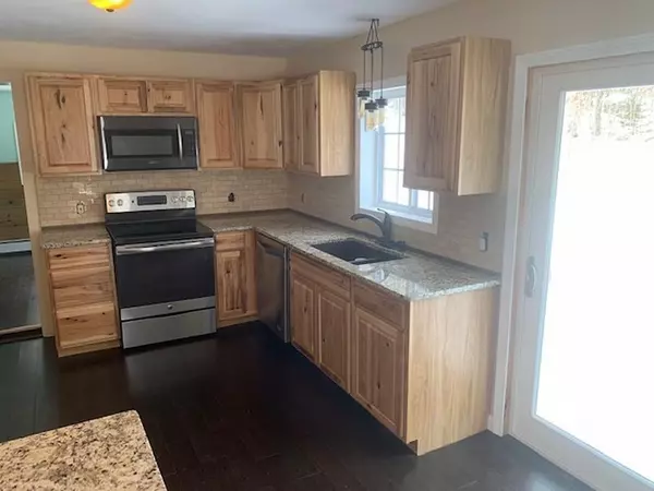 Frankfort, ME 04438,361 Swanville RD