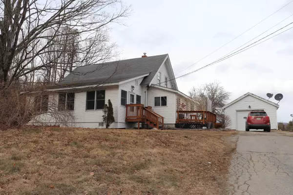 30 Front Ridge RD, Orland, ME 04472