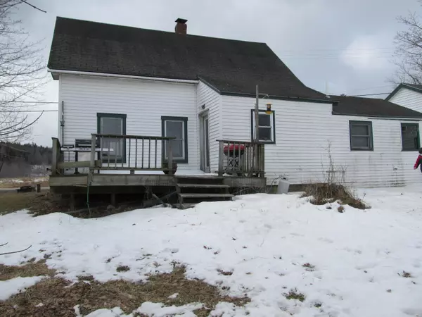 Newburgh, ME 04444,2149 Kennebec RD