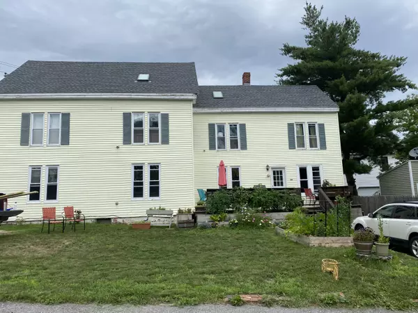 24 Pine ST, South Portland, ME 04106