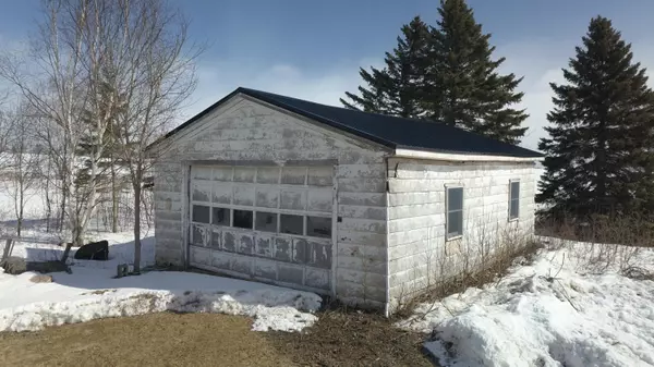 Presque Isle, ME 04769,27 Centerline RD