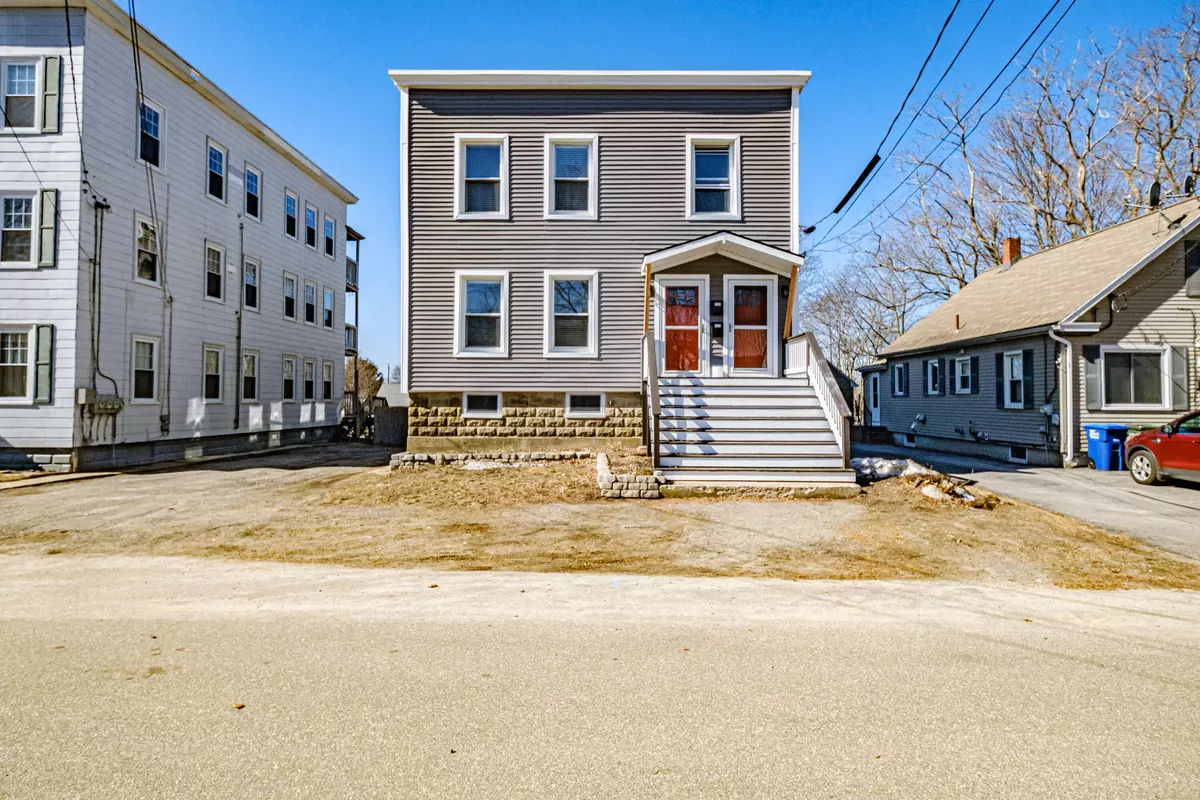 South Portland, ME 04106,151-153 Walnut ST