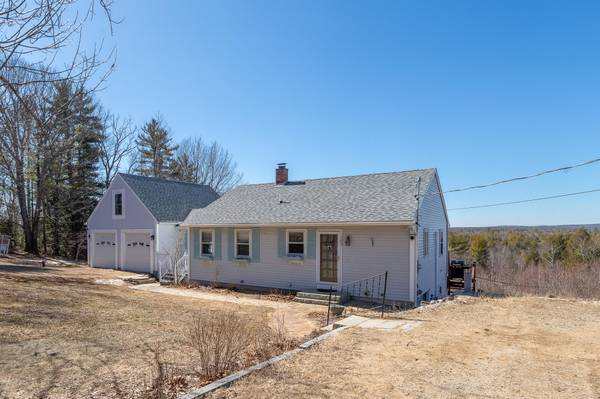 182 Smith RD, Lebanon, ME 04027