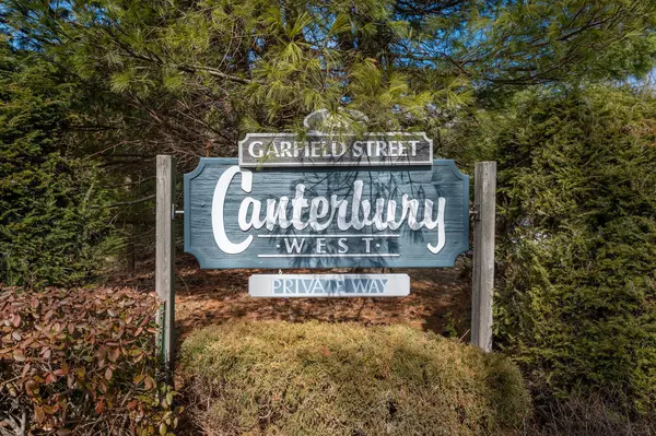 Saco, ME 04072,48 Garfield ST #30