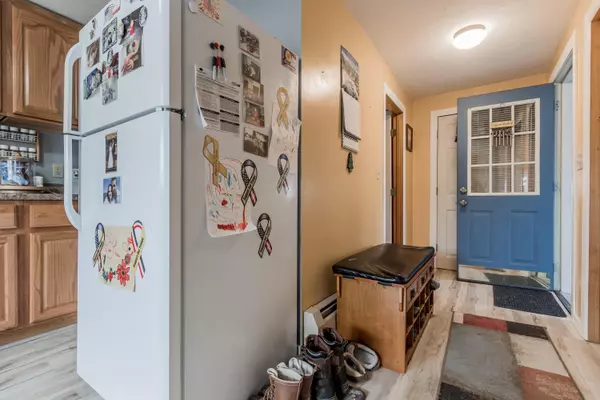 Saco, ME 04072,43 Ocean Park RD