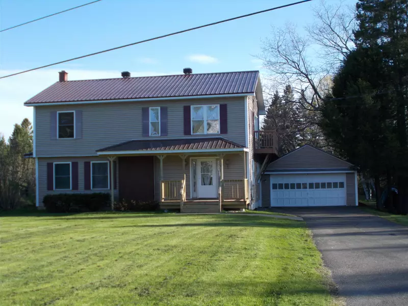 570 State RD, Mapleton, ME 04757