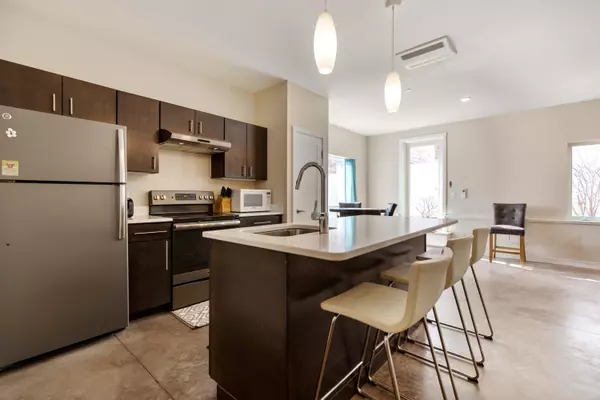 Portland, ME 04102,22 Tate ST #1A