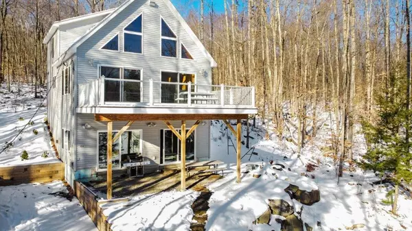 Winthrop, ME 04364,154 Boot Cove LN
