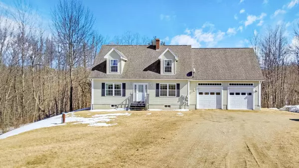 332 Marston RD, Gardiner, ME 04345