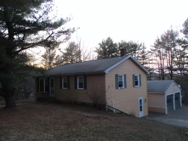 387 Crowley RD, Sabattus, ME 04280