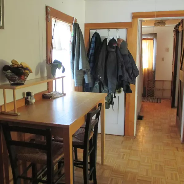 Fort Kent, ME 04743,49 Hall ST