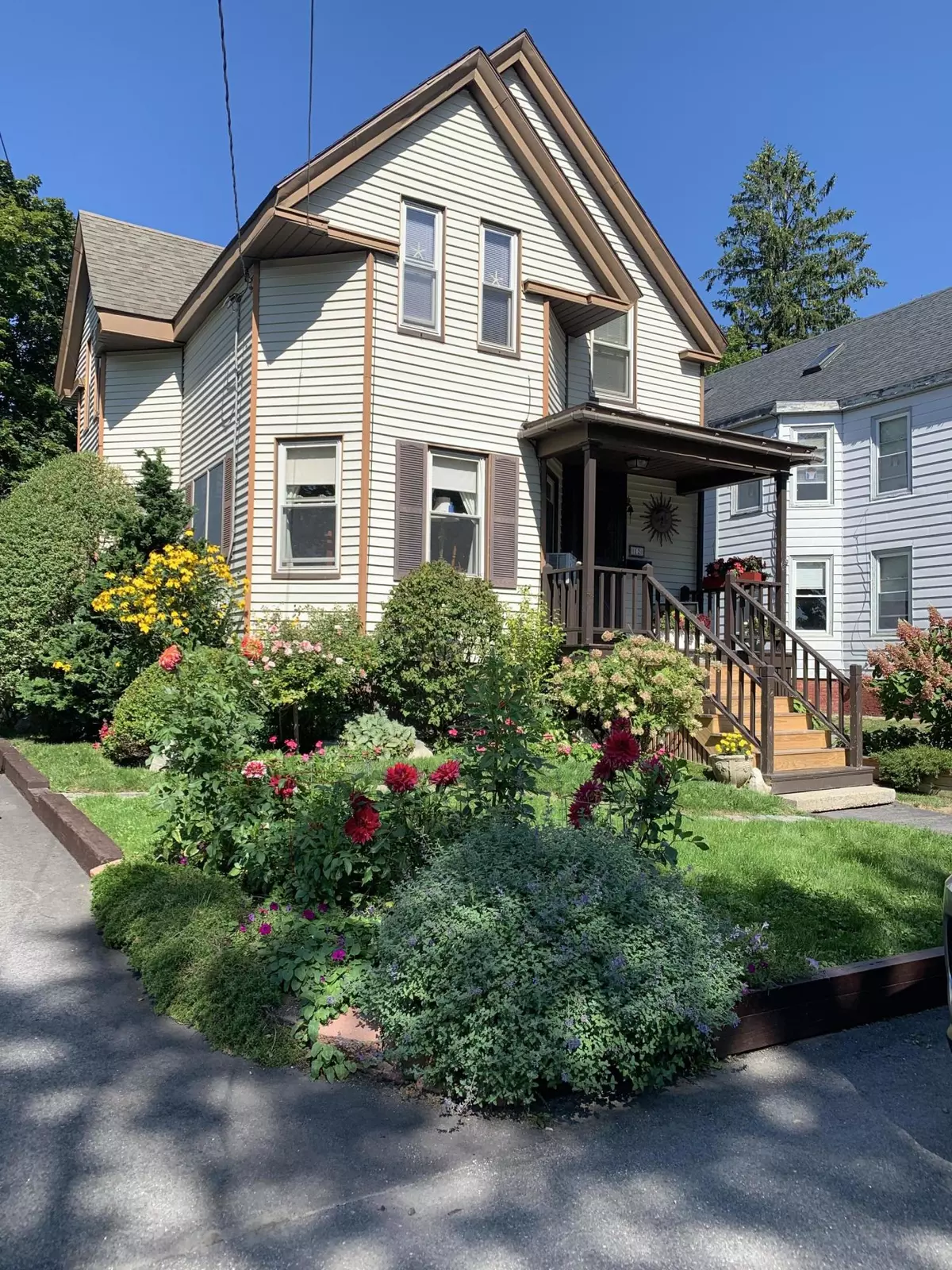 Portland, ME 04103,12 Inverness ST