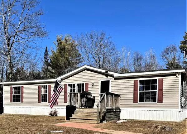 742 Dead River RD, Litchfield, ME 04350