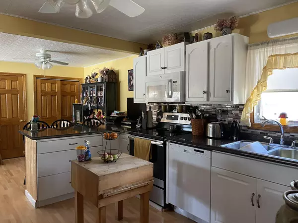 Mexico, ME 04257,7 Front ST