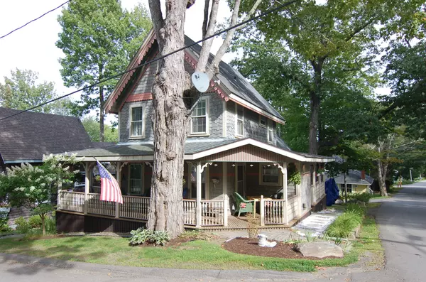 Northport, ME 04849,16 Main ST