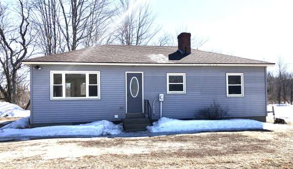 114 Brickyard RD, Farmington, ME 04938