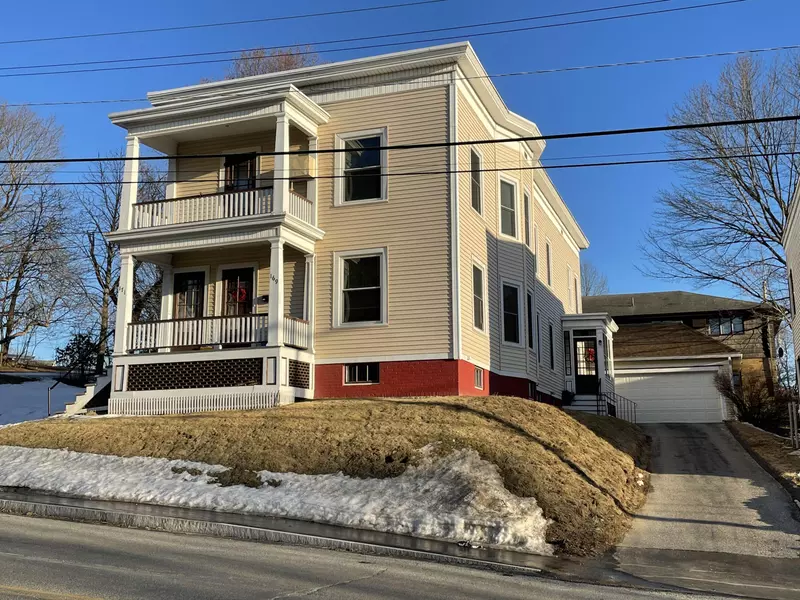 171 Walnut ST, Lewiston, ME 04240