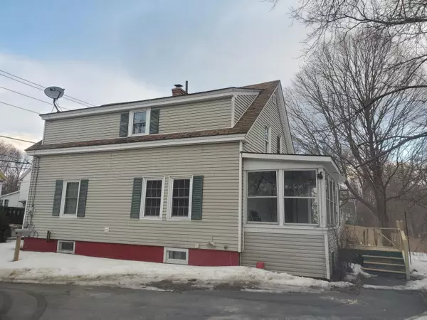 50 Western AVE, Waterville, ME 04901