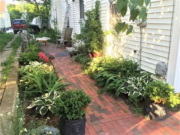 Portland, ME 04102,53 Brackett ST