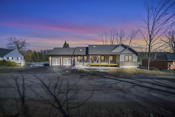 Richmond, ME 04357,10 Water ST