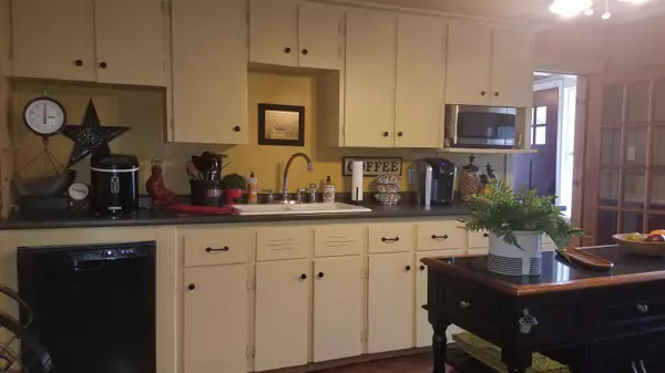 Waterville, ME 04901,36 King ST