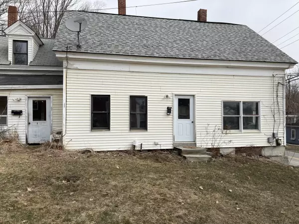 Oakland, ME 04963,82 Church ST