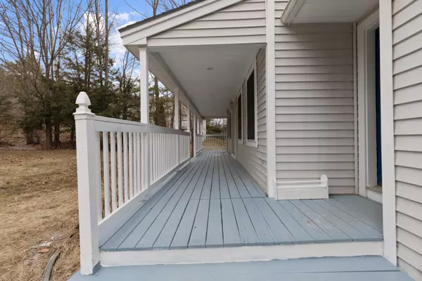 Westbrook, ME 04092,36 Chase Hill DR
