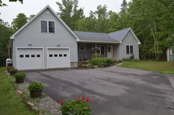 5 Deer Run RD, Glenburn, ME 04401