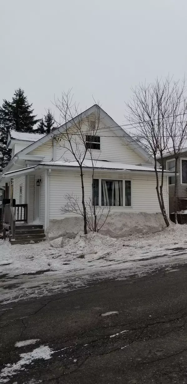 92 14th AVE, Madawaska, ME 04756