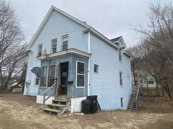 6 Cherry ST, Mexico, ME 04257