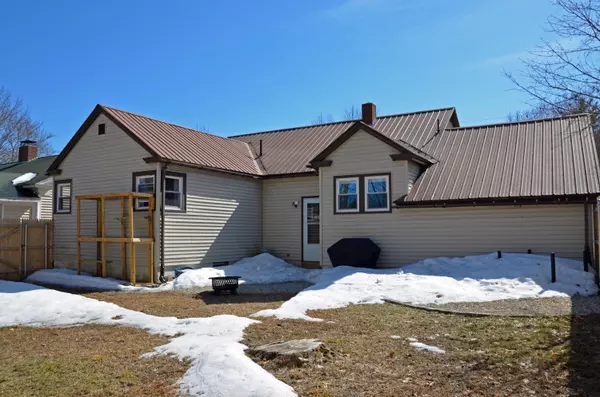 Norway, ME 04268,12 Nevers AVE