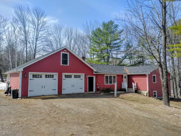 20 Andrew TER, Oakland, ME 04963