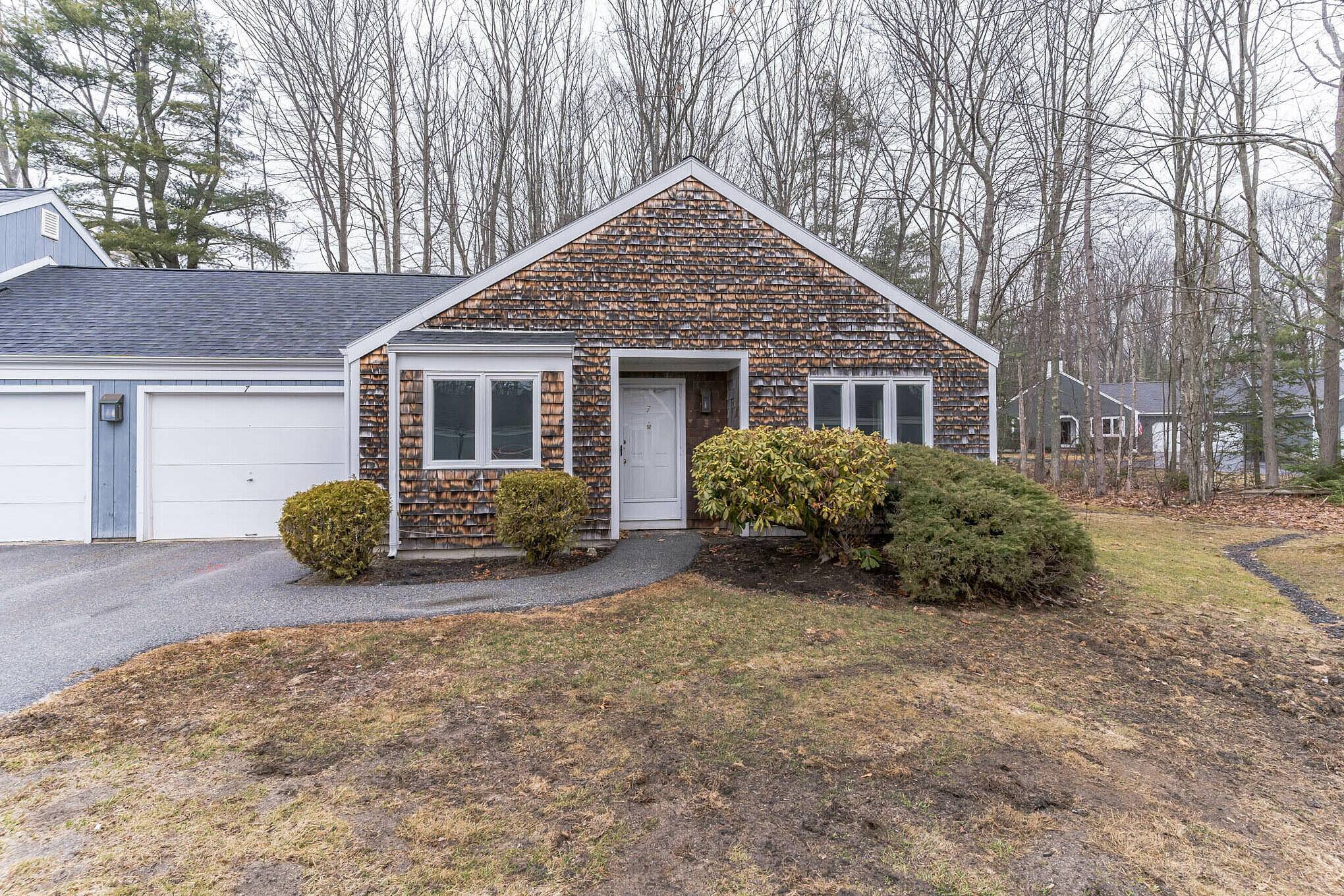 7 Stratton RD #7, Scarborough, ME 04074