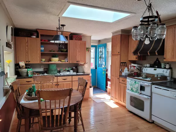 Machias, ME 04654,237 Kennebec RD