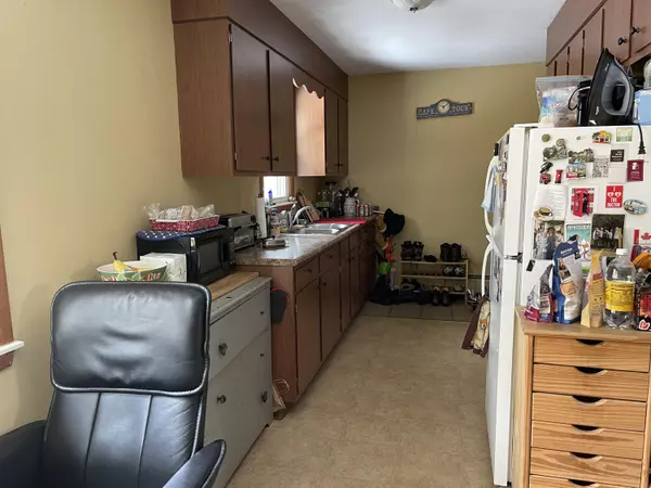 Mexico, ME 04257,115 Harlow Hill RD