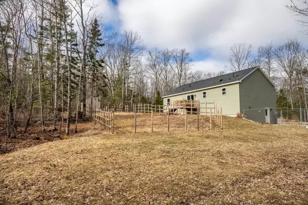 Orland, ME 04472,77 Cedar Swamp RD