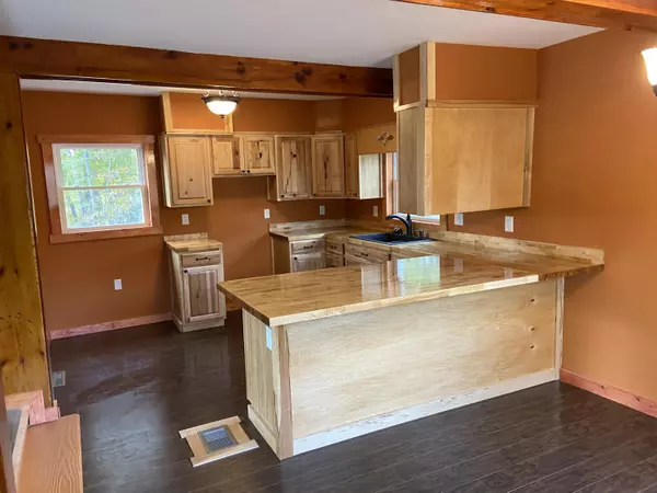 160 Belfast Augusta RD E, Searsmont, ME 04973