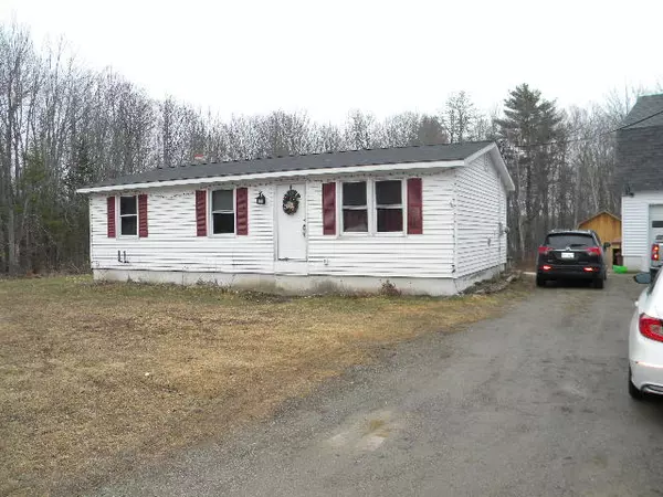 564 Edinburg RD, Edinburg, ME 04448