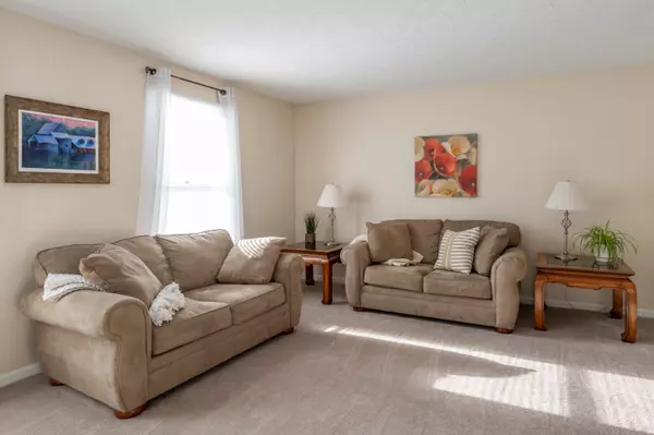 Brunswick, ME 04011,25 Tarratine DR