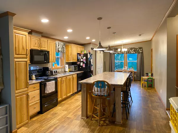 Lisbon, ME 04250,224 Ferry RD