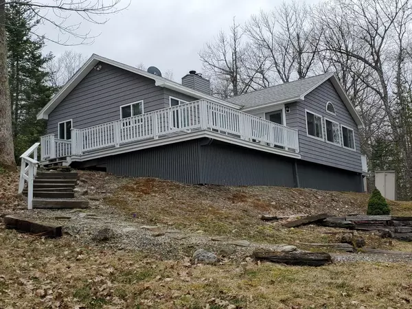 Northport, ME 04849,1035 Douglass DR