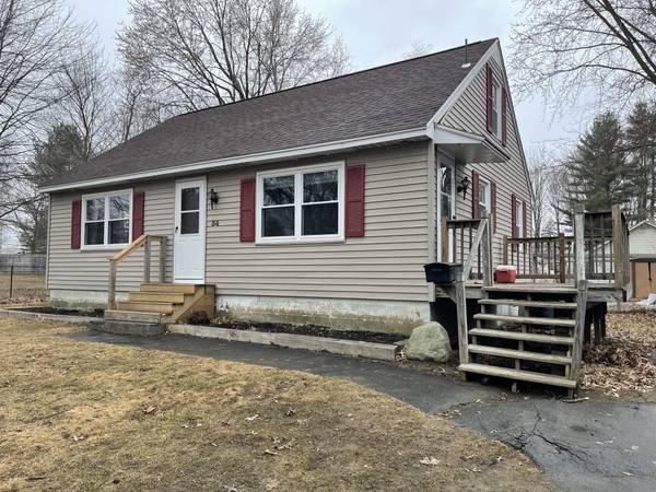 34 Summit ST, Fairfield, ME 04937