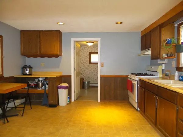 Waterville, ME 04901,14 Moor ST