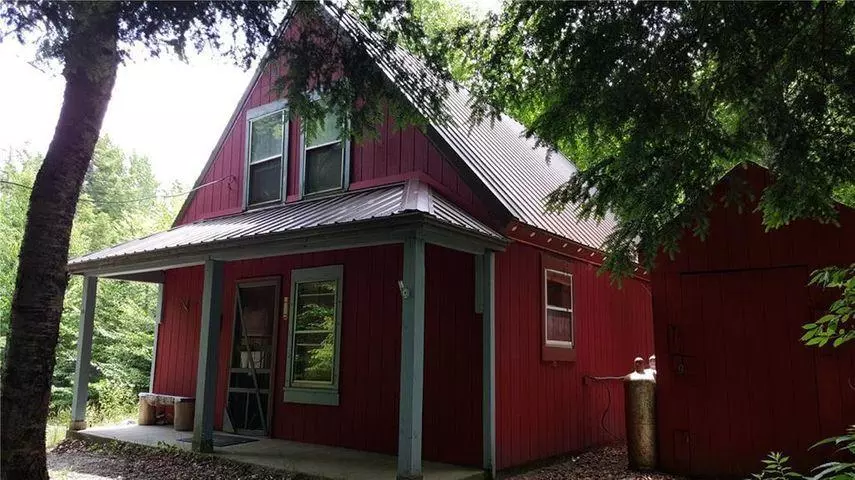 25 Canoe Brook LN, Beddington, ME 04622