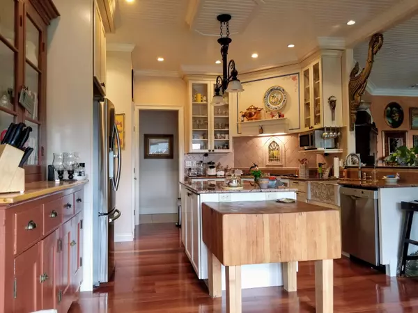 Topsham, ME 04086,1 Rackliffe RDG