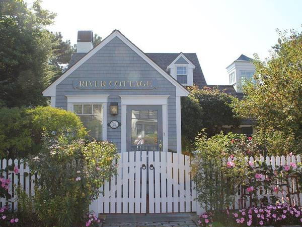 25 Ocean AVE, Kennebunkport, ME 04046