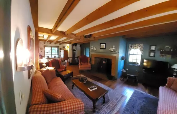 Oakland, ME 04963,23 Libby Hill RD