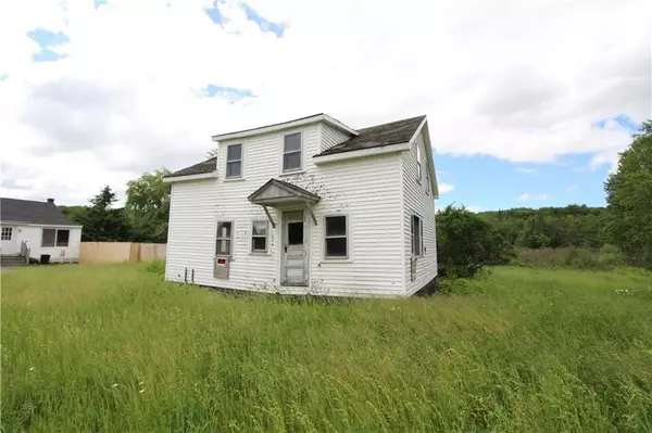 1 Dufour LN, Orono, ME 04473